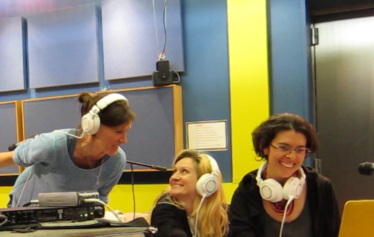 CMMR2016-Flo-Nela-Ximena-Magda-Skype-intorudction