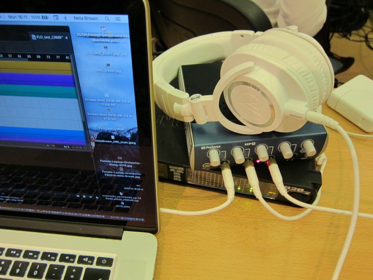 FLO-at-CMMR2016-QMUL-Nela-testing-PreSonus-Headphone-splitter