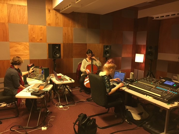 Female-Laptop-Orchestra_SARC2018_Rehearsal2