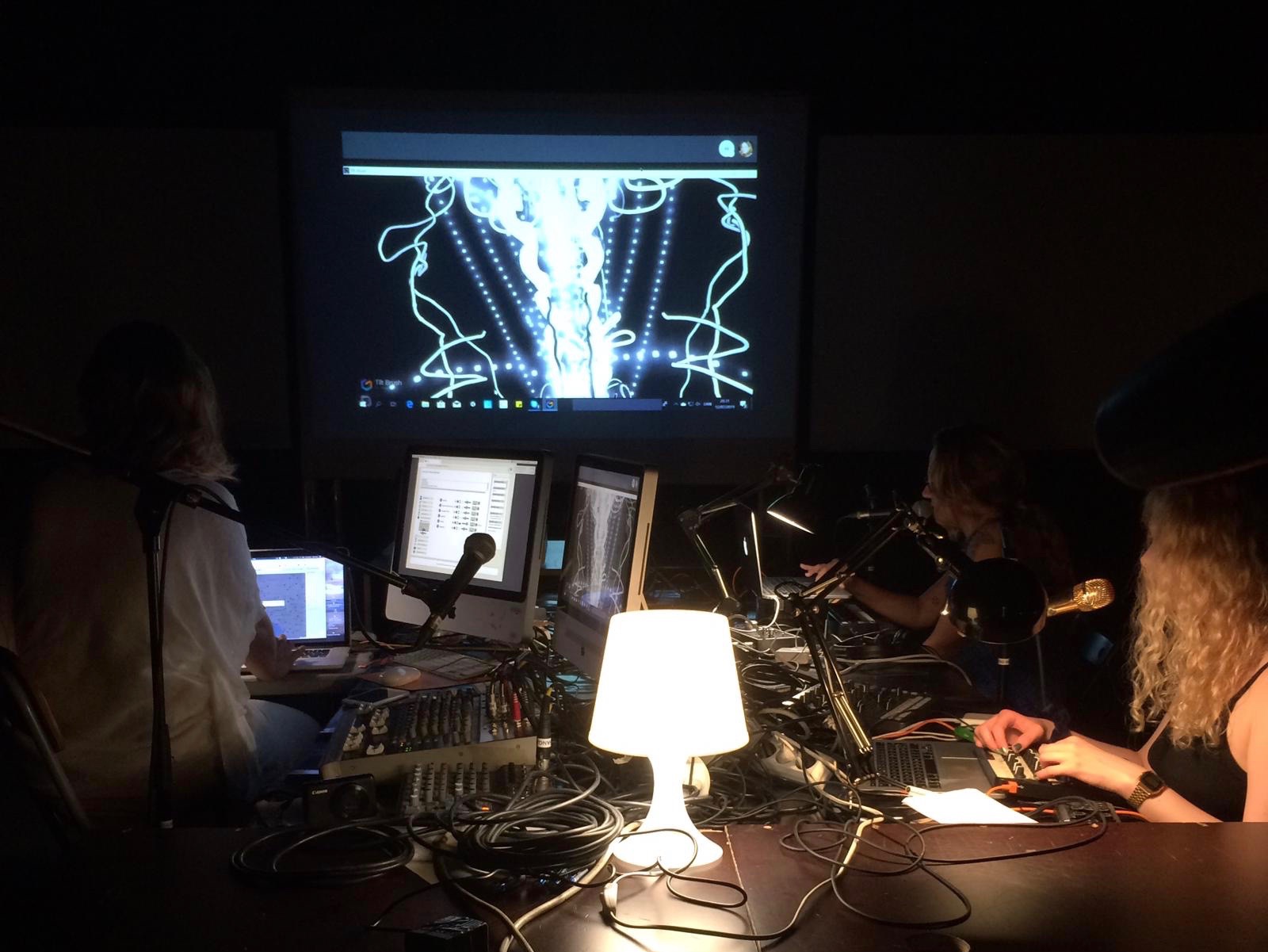 Female-Laptop-Orchestra-Transmusicking3-Hangar-July-2019