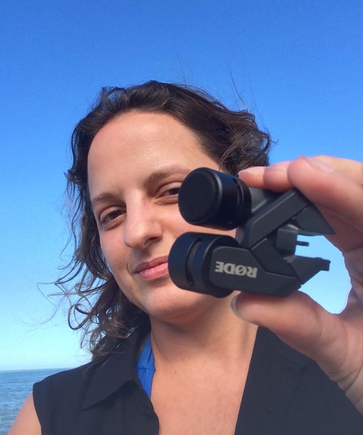 FLO at Hangar Rarefacció 2019-Ariane straming from Brazil