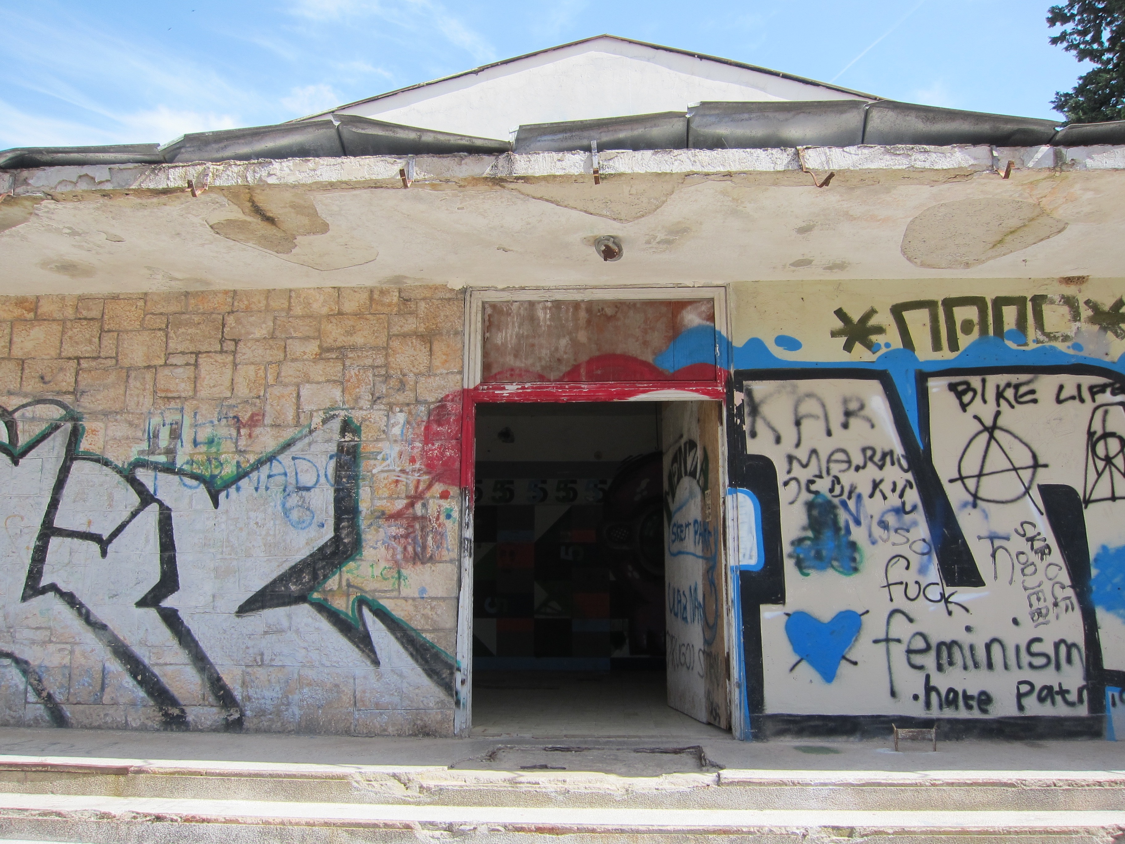 Nela-Brown-Zvukovi-kvarta-workshop-at-Kvart-Art-2019